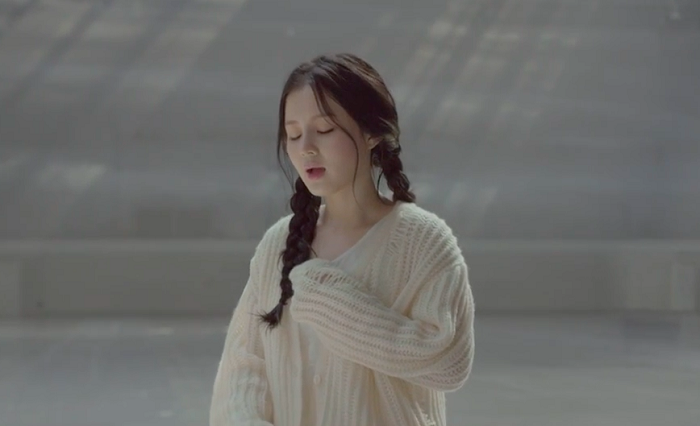 Breathe – Lee Hi