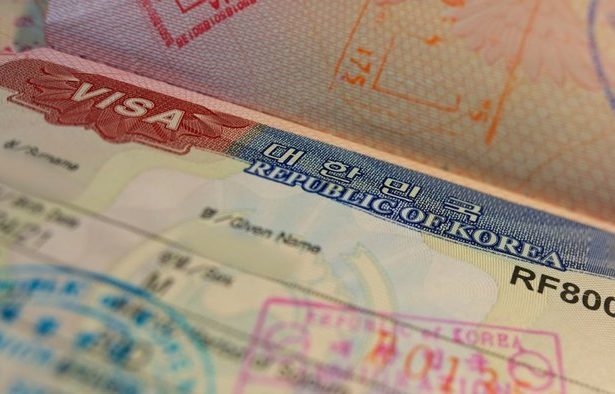 Cara Mengurus Visa Tinggal Tetap atau F-5 bagi Pekerja Senior di Korea Selatan