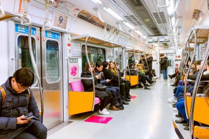 Kereta Bawah Tanah Seoul