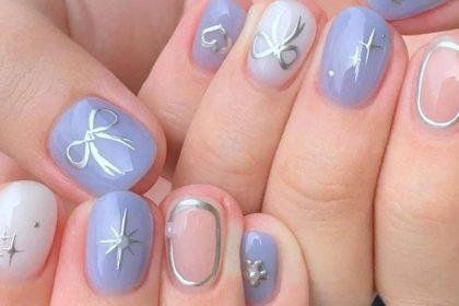 Minimalist Nail Art Ala Korea
