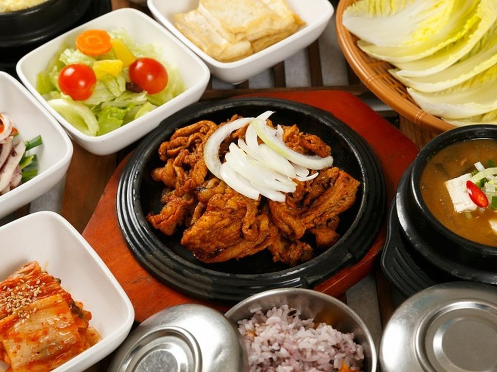 Tempat Makan Halal Di Seoul Paling Populer
