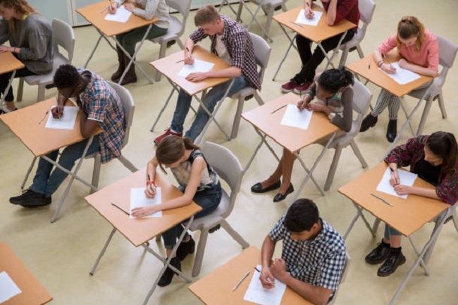 Tips Mendapatkan Nilai Tinggi dalam Ujian EPS TOPIK