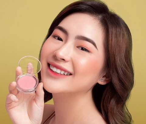 Cara Membuat Gaya Makeup No Makeup Look