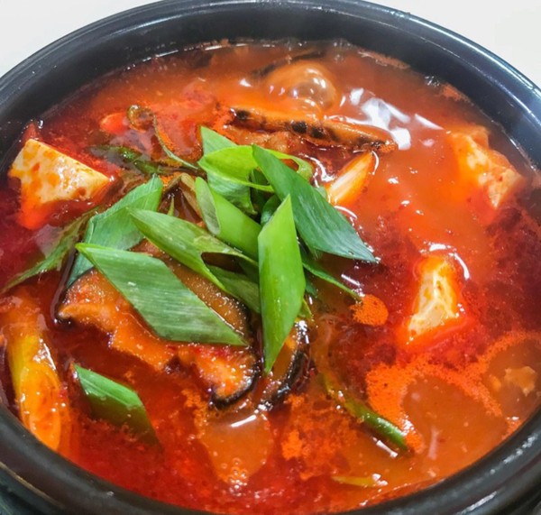 Cara Membuat Kimchi Sup Tahu Sutra