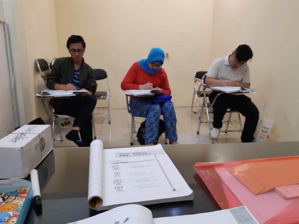 LPK Korea Resmi vs Ilegal