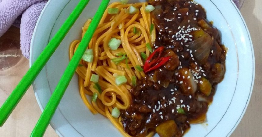 Resep Jajangmyeon Halal Menggunakan Daging Ayam Fillet